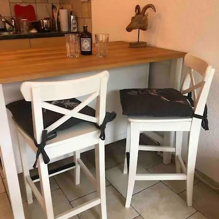 Sunny Swiss Mountain In Centre By Jolidi Lägenhet