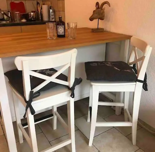 Sunny Swiss Mountain In Centre By Jolidi アパート